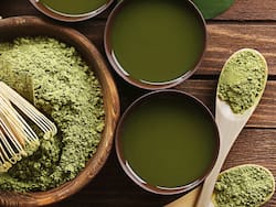 Henna Benefits and Uses- рдореЗрд╣рдВрджреА рдХреЗ рдлрд╛рдпрджреЗ, рдФрд╖рдзреАрдп рдЧреБрдг, рд▓рд╛рдн рдФрд░ рдиреБрдХрд╕рд╛рди