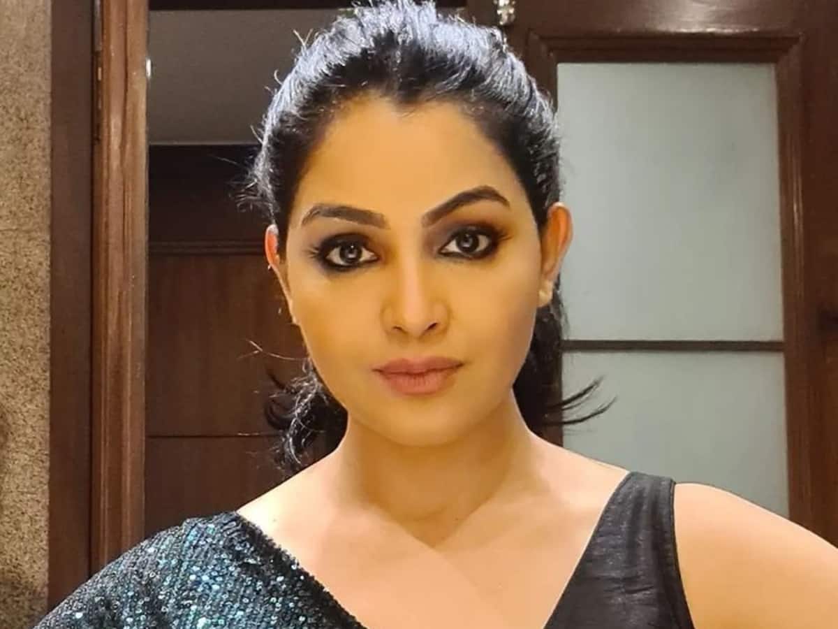 From Shubhangi Atre To Kamna Pathak: Winter Skincare Advice From 5 TV  Actresses For A Glowing Skin | TheHealthSite.com