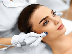 Happy Valentine   s Day: Be Different, Treat Your Loved One To A Rejuvenating Beauty Therapy