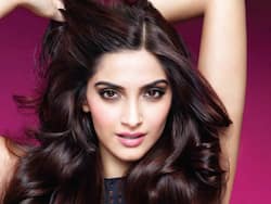 Best foods for healthy hair: रूखे और टूटते बालों को रोकने के लिए इन फूड्स की सलाह देते हैं एक्सपर्ट्स, जानें क्या इन हैं इनके नाम