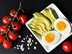 Keto Diet  for Weight Loss: वेट लॉस के लिए परफेक्ट है कीटो डाइट, जानें किस समय क्या खाना चाहिए