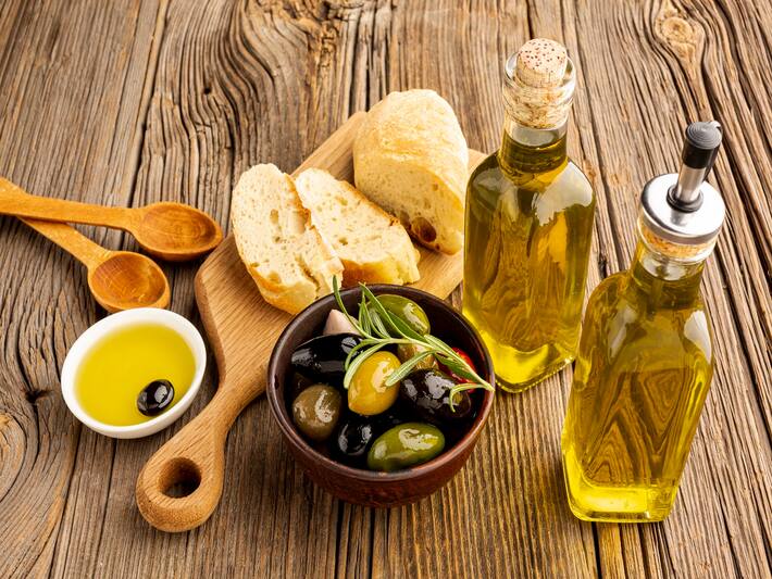 This Oil Is The Worst For Your Cholesterol Levels; Switch To These