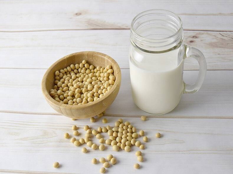 9 Ways To Get Your Daily Dose Of Calcium If You Can't Drink Milk