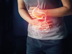 गर्मियों में पेटदर्द, सूजन और एसिडिटी से राहत दिलाता है ये आयुर्वेदिक ड्रिंक, जानिए बनाने और सेवन की विधि