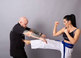 International Women's Day 2022: 5 Self-Defence Moves Every Woman Needs To Know