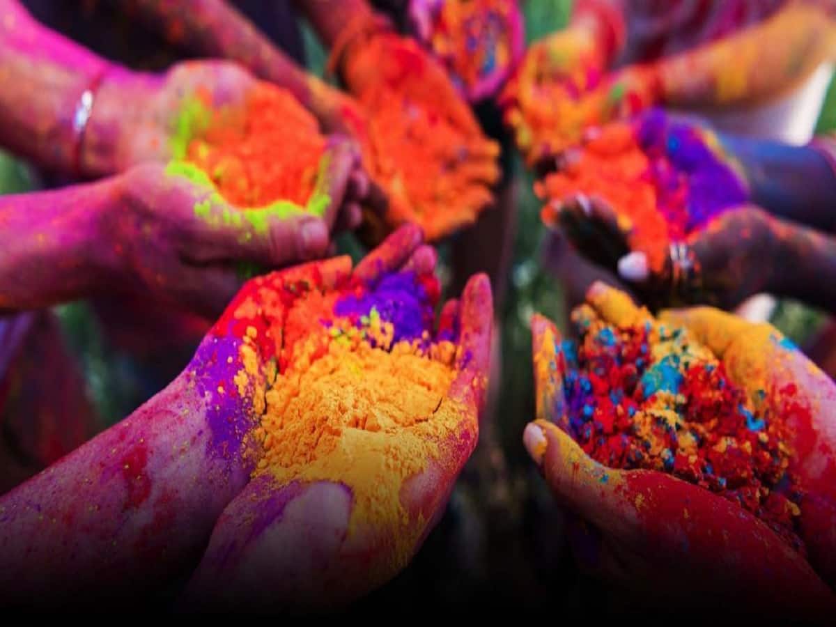 Holi Colours Can Hurt Your Skin, Eyes As Well As Lungs: Warn ...