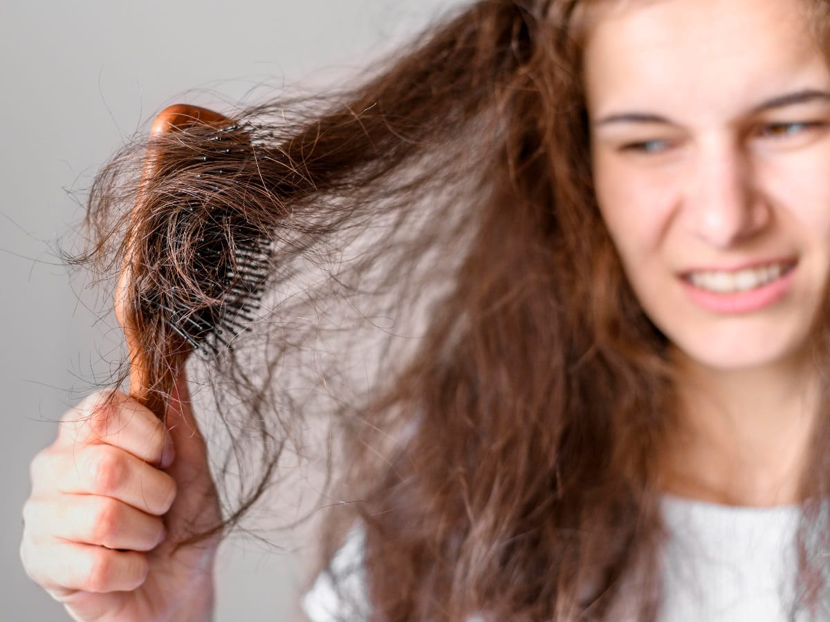 Worried About Weak Hair? Make It A Talk Of The Past With These Natural  Remedies 