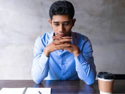 महामारी के दौरान 44% स्टुडेंट्स ने महसूस की मेंटल हेल्थ प्रॉब्लम्स, CDC रिपोर्ट में हुए हैरान करने वाले खुलासे