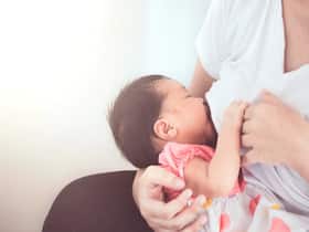 Worried About Breastfeeding? An Expert Provides Tips To Tame Your Fear Worried About Breastfeeding? An Expert Provides Tips To Tame Your Fear