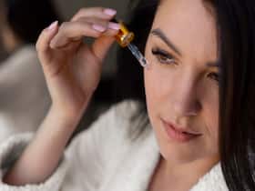 Is Your Vitamin C Serum Worth The Hype? Is Your Vitamin C Serum Worth The Hype?