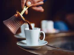 Battling With Cold And Cough? Here's How Kahwa Green Tea Can Heal You