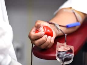 World Blood Donor Day 2022: दिल को रखना है हेल्दी तो आप भी करें रक्तदान, लेकिन ब्लड डोनेट करते समय इन बातों का जरूर रखें ध्यान