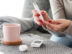 घटते-बढ़ते ब्लड शुगर लेवल को कंट्रोल करने में मदद कर सकती है सौंफ, डायबिटीज में सौंफ के सेवन के आसान तरीके पढ़ें यहां