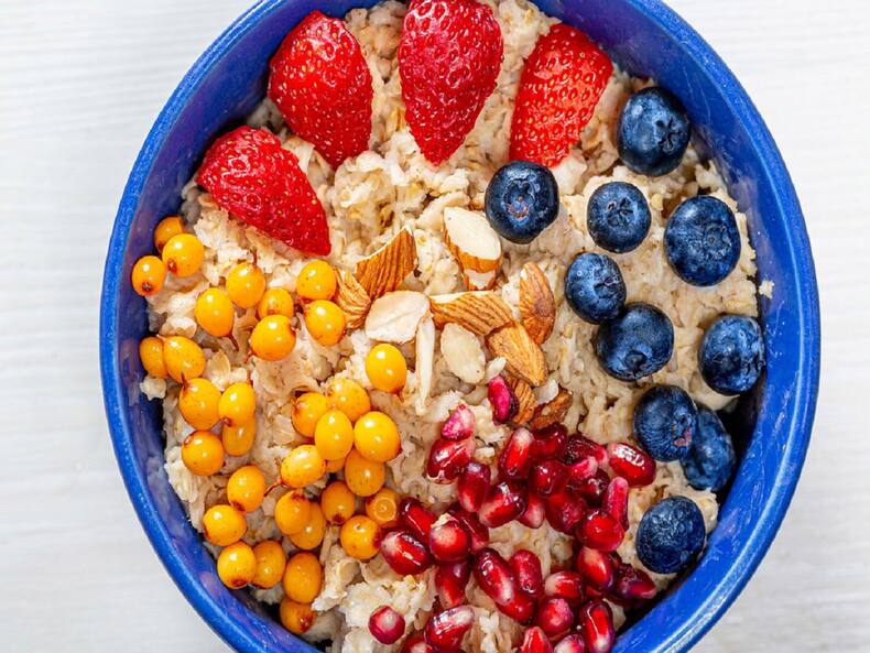 Healthy Dinner Tips: What To Eat And Avoid At Night