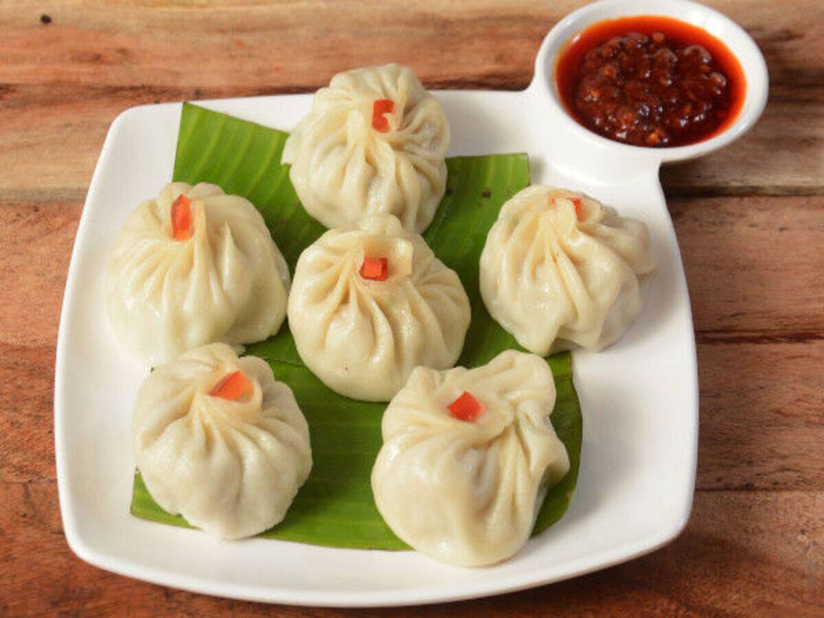 Why Must You Avoid Eating Momos In The Rainy Season? - Vimarsana News