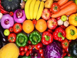 Women Should Eat More Bright-Coloured Fruits And Vegetables? Here   s Why