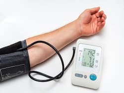 People With Hypertension At High Risk For Severe COVID-19 Illness, Even After A Booster