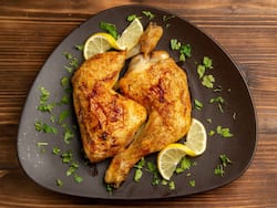 चिकन खाने के शौकीन हैं तो जान लीजिये ये 12 जरूरी बातें, समझ जाएंगे चिकन के फायदे और नुकसान