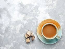 चाय पीने के शौकीन हैं तो चाय के साथ कभी न खाएं ये 5 फूड, सेहत को कर देते हैं खराब