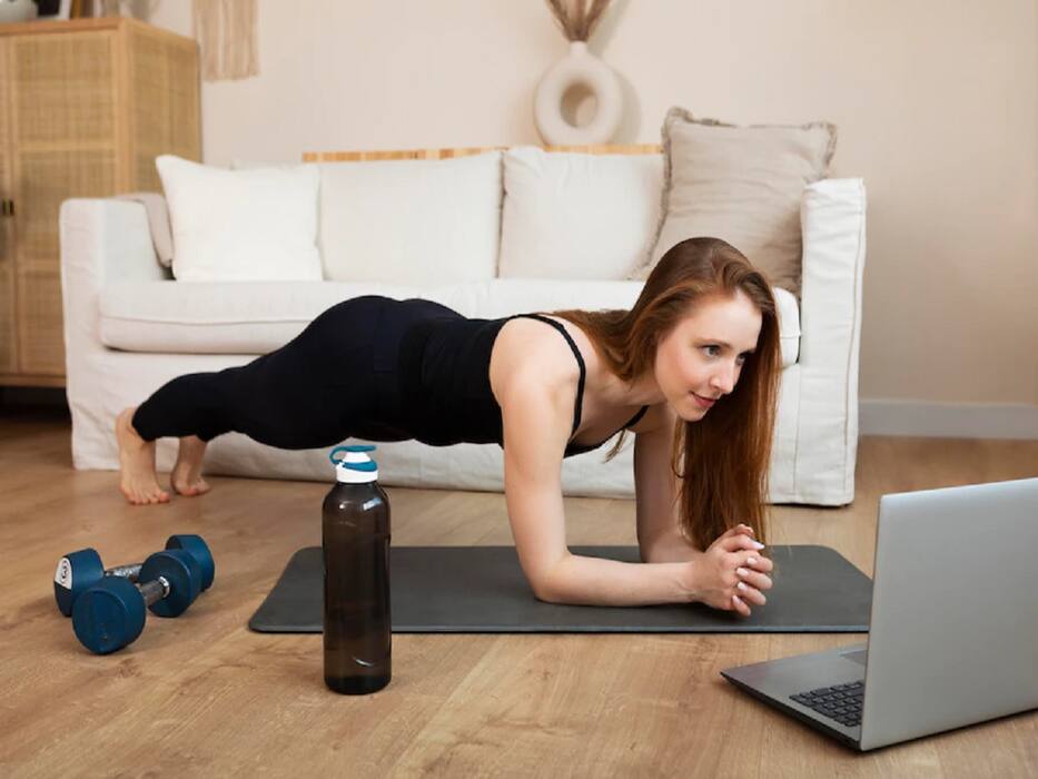8 Morning Exercises That Make You Happy