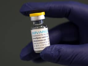 Monkeypox Outbreak: जापान ने मंकीपॉक्स रोकने के लिए चेचक वैक्सीन के लिए दी मंजूरी, जानें मंकीपॉक्स को रोकने में कितनी कारगर है ये वैक्सीन