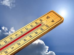 From Severe Dehydration To Kidney Stones, Extreme Heat Exposure Can Cause These Health Issues