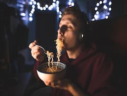 Avoid Eating At Night, It May Increase Risk Of Depression And Anxiety