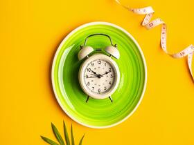 Does Intermittent Fasting Mess With Women's Hormones? Research Reveals