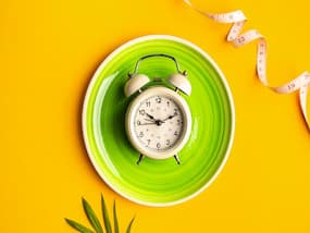 Intermittent Fasting Is Not Suitable For Everyone, Know Its Pros And Cons