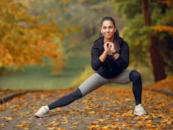 शारीरिक रूप से एक्टिव महिलाओं में कम होता है ब्रेस्ट कैंसर का खतरा, जानिए क्या है वैज्ञानिकों की राय