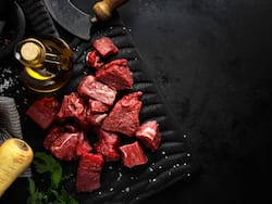 क्या हाई कोलेस्ट्रॉल में रेड मीट खाना सही है, जानिए