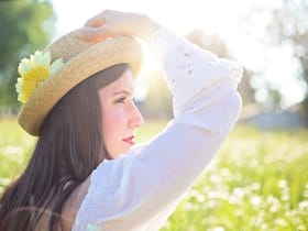 10 Ways To Protect Your Skin From Harmful Ultraviolet Rays