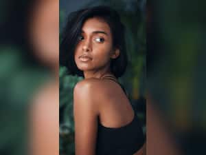 बिना पैसे ग्लोइंग स्किन पाने के 9 तरीके