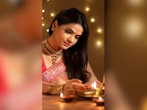 Diwali पर हेल्दी ग्लो के लिए 8 स्किन केयर टिप्स