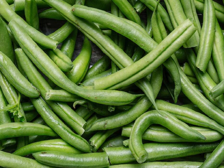 Eat More Vitamin K1-Rich Foods To Reduce Risk Of Bone Fractures Later In Life