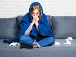 बलगम के रंगों से जानिए फेफड़े की सेहत, इस रंग का है कफ तो समझ लीजिए फेफड़ा हो गया है खराब