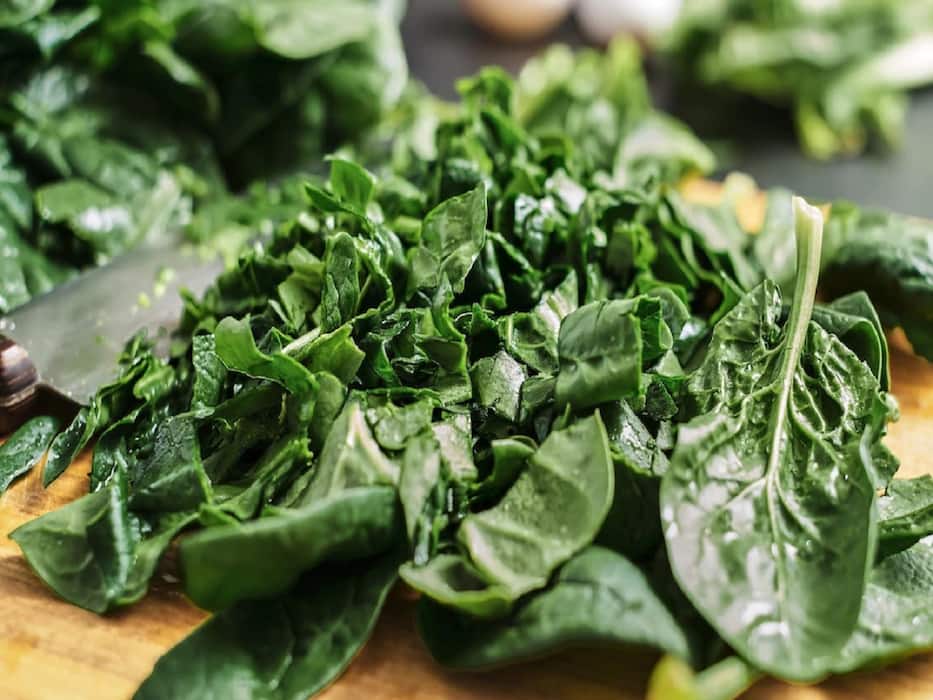 Eat More Vitamin K1-Rich Foods To Reduce Risk Of Bone Fractures Later In Life