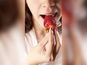 हेल्थ के लिए फायदेमंद लाल रंग के 8 फूड्स