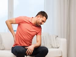 कमर दर्द का कारण है शरीर में इस विटामिन की कमी, जानिए विटामिन का सोर्स और उपचार