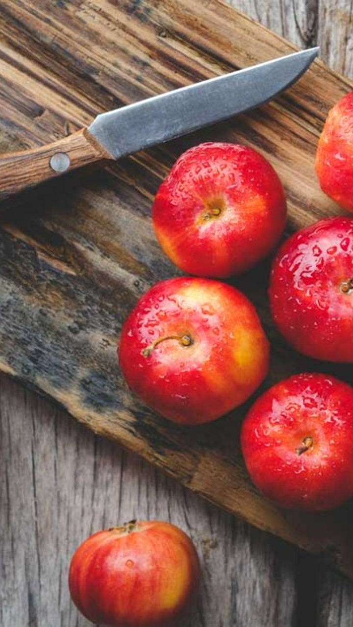 рд░реЛрдЬ рд╕реЗрдм рдЦрд╛рдиреЗ рдХреЗ 7 рдлрд╛рдпрджреЗ