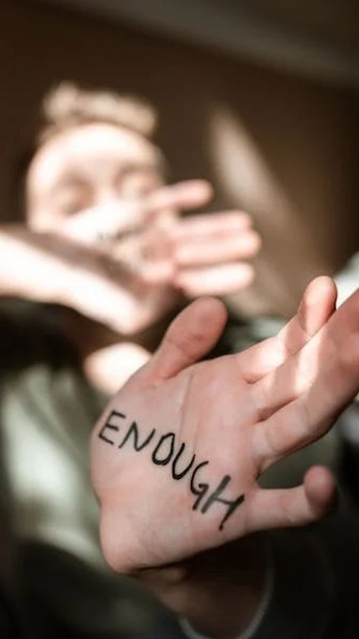 9 संकेतों से जानें 'Divorce' की आ गई नौबत