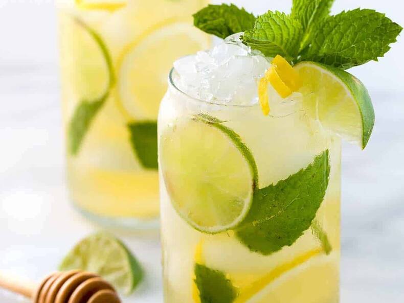 Weight loss के लिए ग्रीन टी में मिलाकर पिएं ये 5 चीजें! चाय की खुशबू बढ़ेगी, कमर और जांघ की चर्बी घटेगी