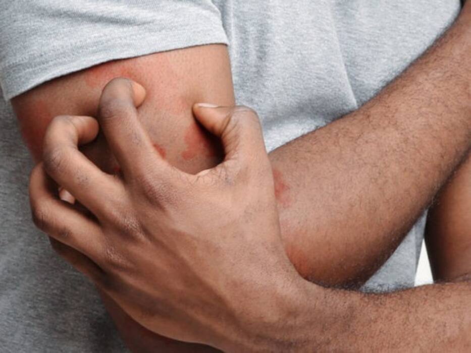 5 लक्षण को नजरअंदाज करने से 'साइलेंट किलर' बन जाता है High Blood sugar! जानें किस गलती से बिगड़ती है डायबिटीज