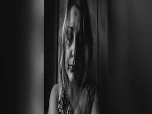 Are Clinicians Prone To Take Women Patients' Pain Less Seriously?