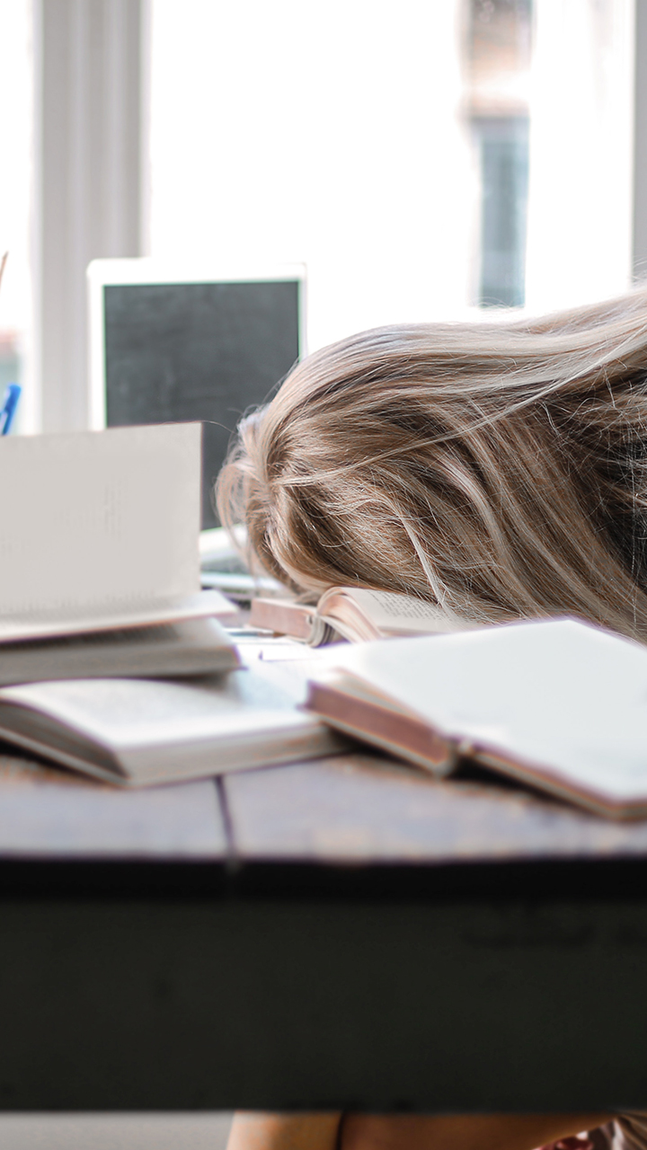 6 Habits That Are Killing Your Energy On A Daily Basis
