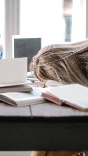 6 Habits That Are Killing Your Energy On A Daily Basis 6 Habits That Are Killing Your Energy On A Daily Basis