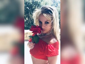 Britney Spears 'New Less Is More' Beauty Routine Evolution
