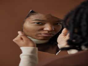 Adult Acne: How Is It Different From Teenage Zits?