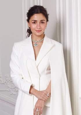 Alia Bhatt Post Pregnancy Weight Loss Leaves Netizens Awestruck Alia Bhatt Post Pregnancy Weight Loss Leaves Netizens Awestruck