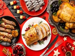 Throwing A Christmas Party At Home? Tips To Prevent Food Poisoning